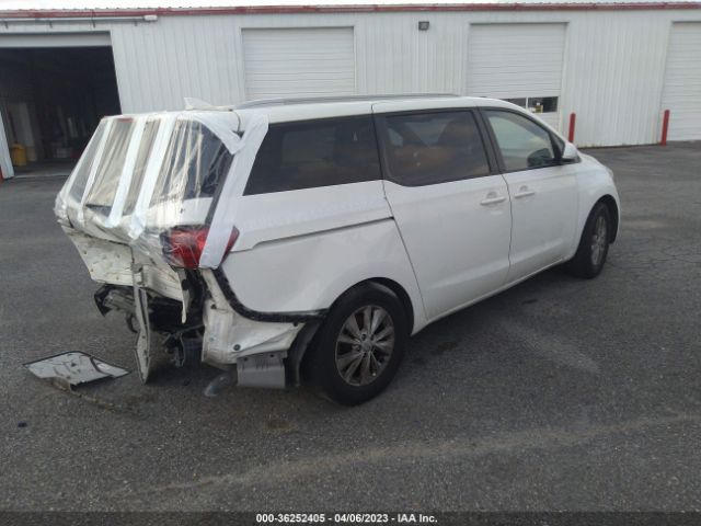 KNDMB5C10F6056801 KIA SEDONA LX