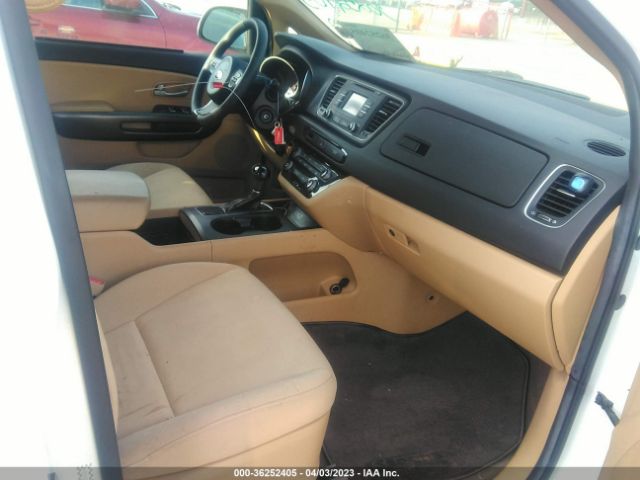 KNDMB5C10F6056801 KIA SEDONA LX