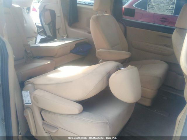 KNDMB5C10F6056801 KIA SEDONA LX