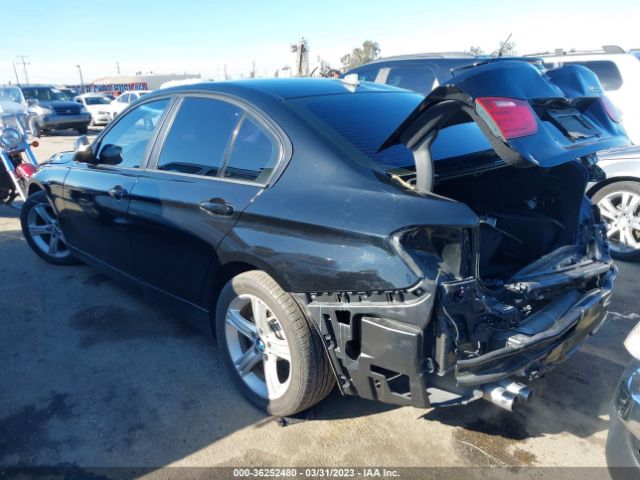 WBA3C1C5XFK123882 BMW 3 Series 328i