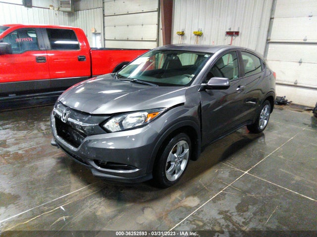 Honda HR-V LX 2018 3CZRU6H33JG729047 Image 2