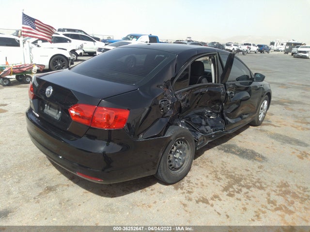 3VW2K7AJ4EM443109 Volkswagen Jetta Sedan S