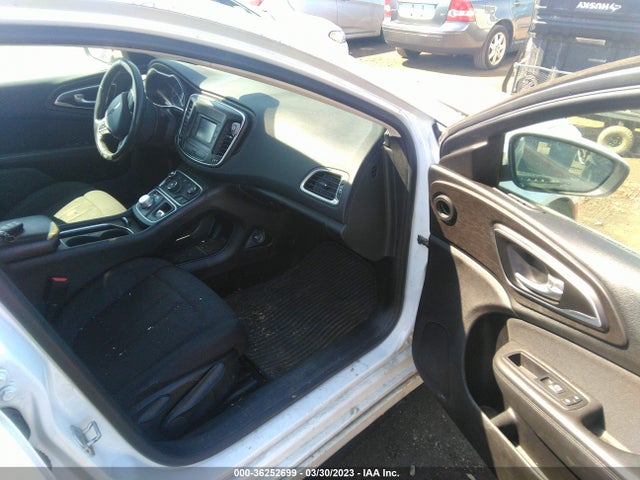 1C3CCCAB2GN101189 Chrysler 200 Limited