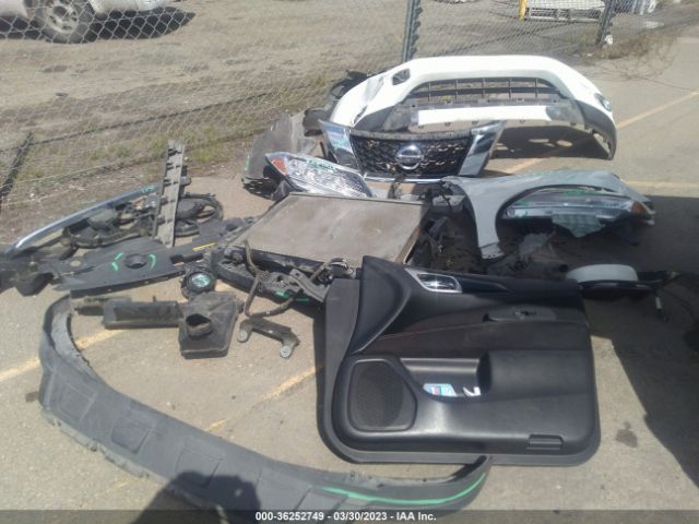 5N1AR2MM1EC695626 Nissan Pathfinder S/sv/sl/platinum