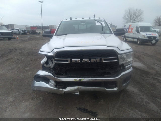2020 Ram 3500 LCF, VIN: 3C63RRGL9LG236130