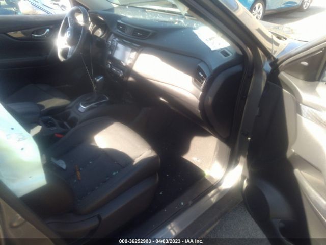 JN8AT2MVXJW306817 Nissan Rogue Sl