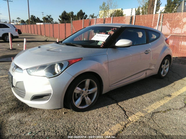 Hyundai VELOSTER 2015 KMHTC6AD2FU239295 Image 2