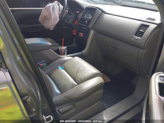 2008 HONDA PILOT EX-L VIN: 5FNYF18558B024685
