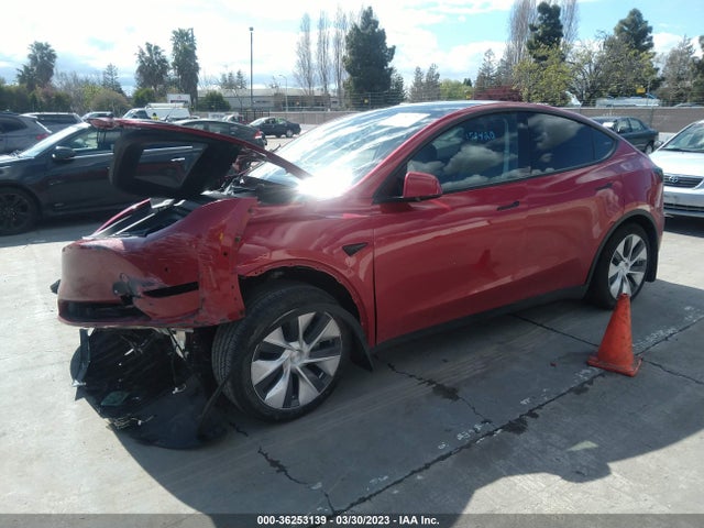 Tesla Model Y Long Range 2021 5YJYGDEE7MF271770 Image 2