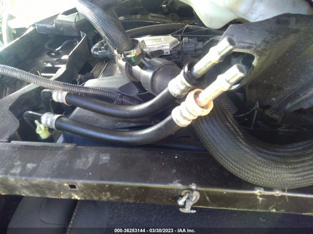1C4PJLCB5GW234488 Jeep Cherokee Latitude