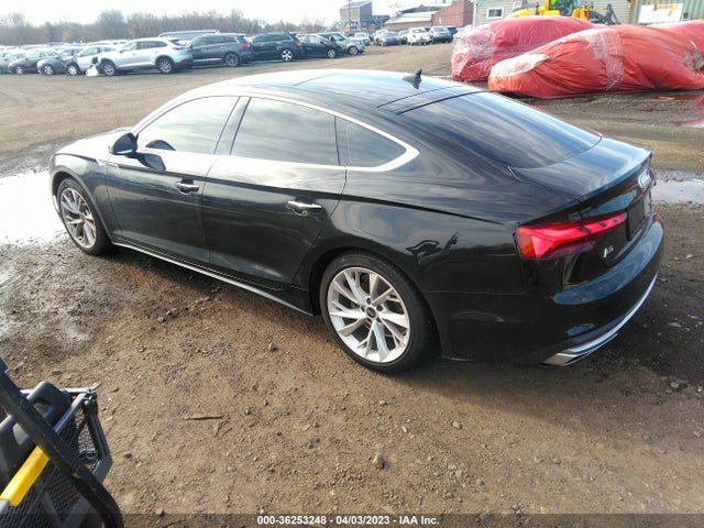 WAUABCF55NA015336 Audi A5 Sportback Premium