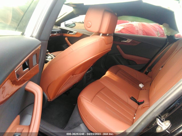 WAUABCF55NA015336 Audi A5 Sportback Premium