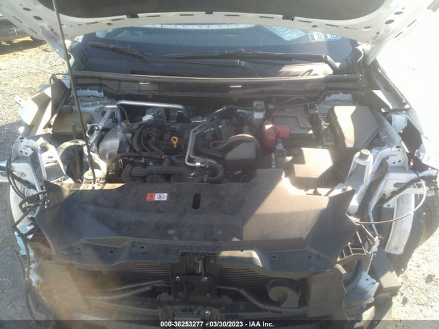 JA4J4UA83NZ005226 Mitsubishi Outlander Se