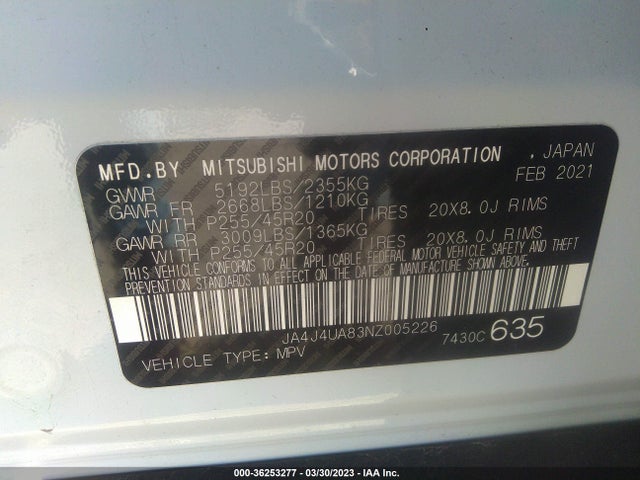 JA4J4UA83NZ005226 Mitsubishi Outlander Se
