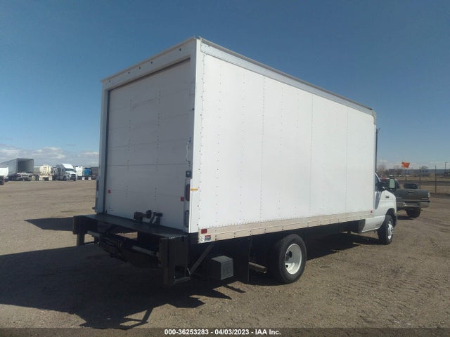 2019 Ford E-Series, VIN: 1FDWE3FS3KDC32217