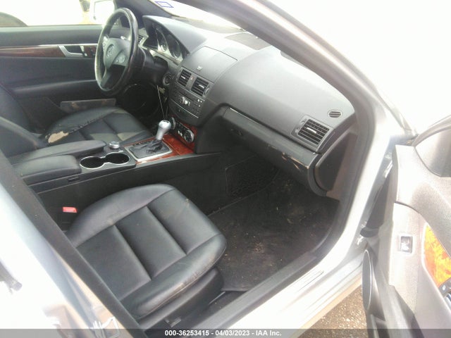 2011 MERCEDES-BENZ C-CLASS C 300 VIN: WDDGF5EB7BR167237