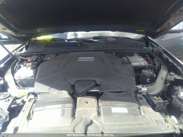 WA1LXAF72MD032167 Audi Q7 Premium Plus