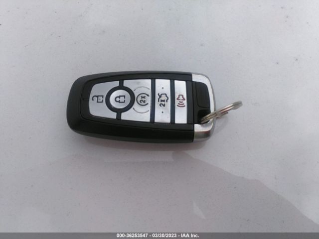 3FA6P0PU7JR154730 Ford Fusion Energi Se