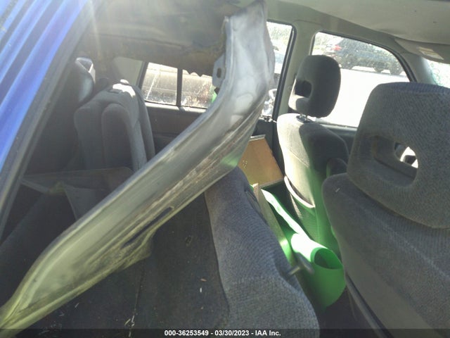 2000 HONDA CR-V LX VIN: JHLRD284XYC010692