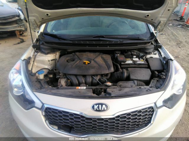 KNAFK4A6XF5379385 KIA FORTE LX
