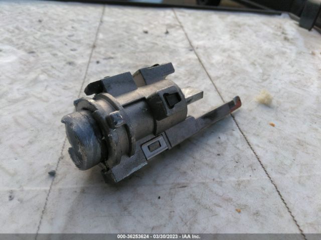 KNAFK4A6XF5379385 KIA FORTE LX
