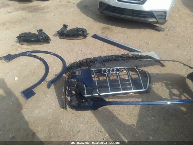 WA1BAAFY8M2136387 Audi Q5 Premium Plus