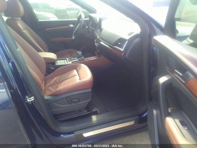 WA1BAAFY8M2136387 Audi Q5 Premium Plus