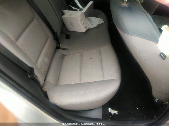 Hyundai ELANTRA SE 2017 KMHD74LF3HU112926 Image 8