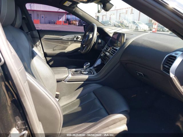 WBAGV8C07NCJ49356 BMW 8 Series M850i