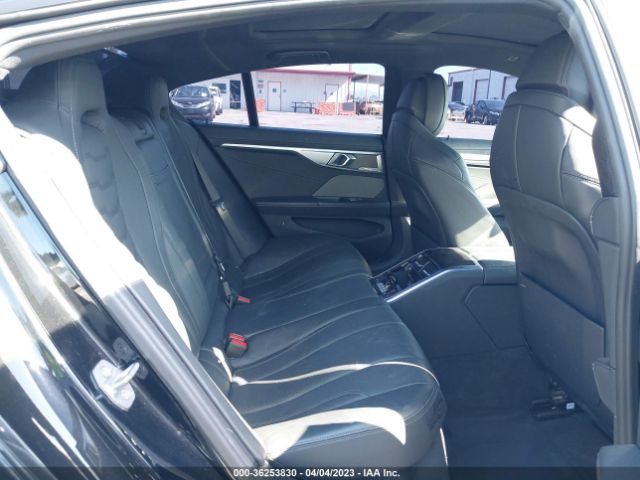 WBAGV8C07NCJ49356 BMW 8 Series M850i