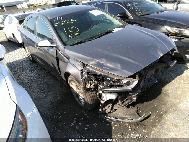 2018 5NPE24AF0JH699760 main image