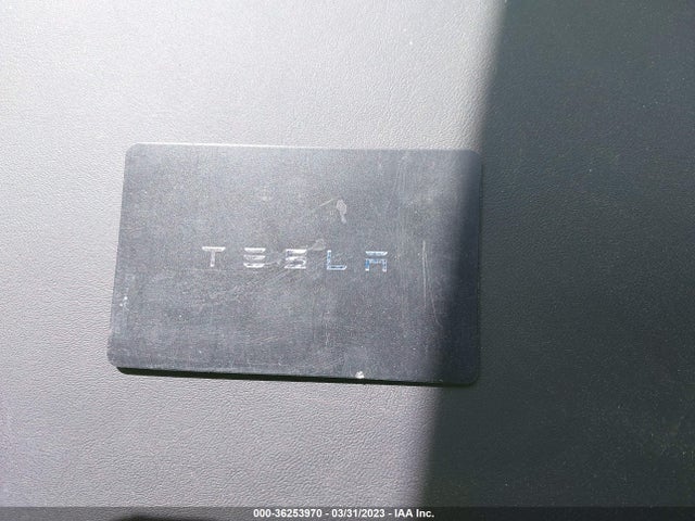 Tesla Model Y Performance 2023 7SAYGDEF5PF663081 Image 3