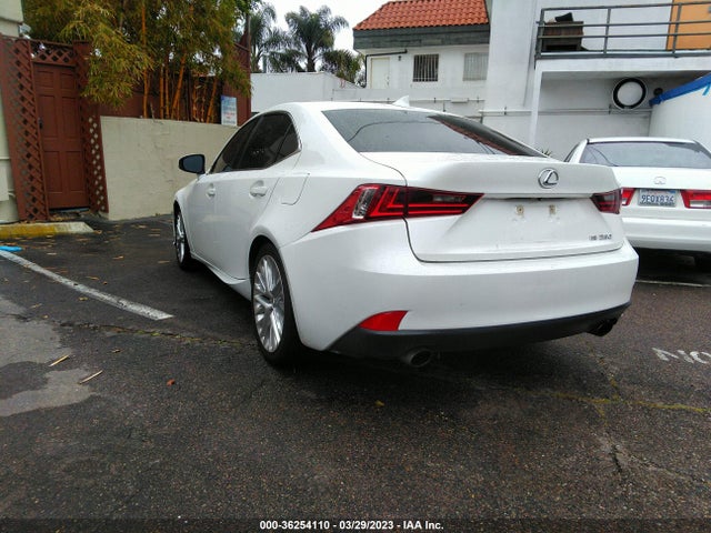 Lexus IS 250 2015 JTHBF1D22F5052538 Image 4