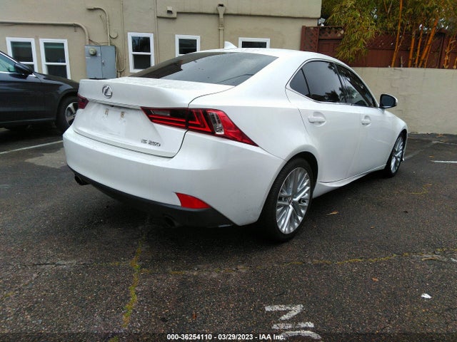Lexus IS 250 2015 JTHBF1D22F5052538 Image 5