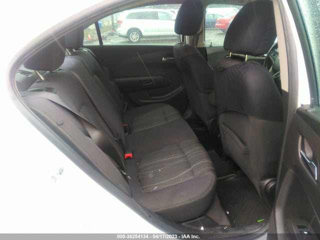 Chevrolet SONIC LT 2014 1G1JC5SH4E4203137 Image 8