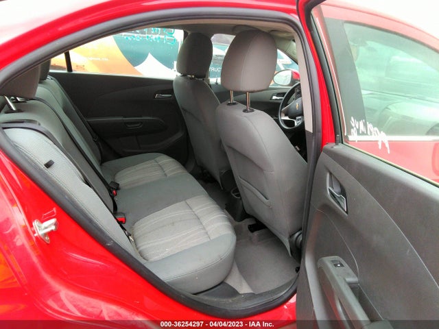 Chevrolet SONIC LT 2015 1G1JC5SH2F4116516 Image 7
