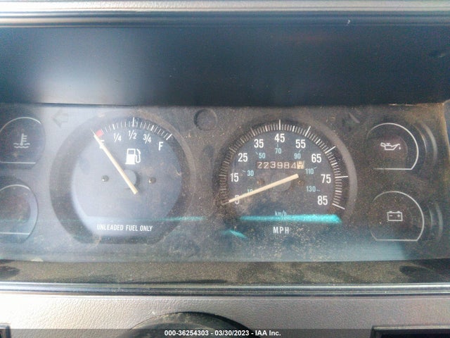 1993 JEEP CHEROKEE VIN: 1J4FJ28P6PL552948