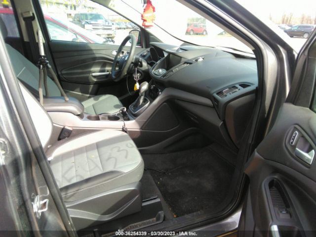 1FMCU9GX8EUA39360 Ford ESCAPE SE