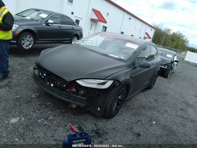 Tesla Model X Long Range 2020 5YJXCBE27LF240101 Image 2