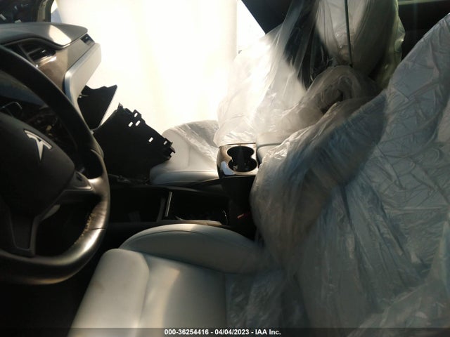 Tesla Model X Long Range 2020 5YJXCBE27LF240101 Image 6
