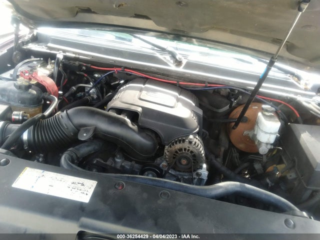 2007 CADILLAC ESCALADE ESV VIN: 1GYFK66827R346104