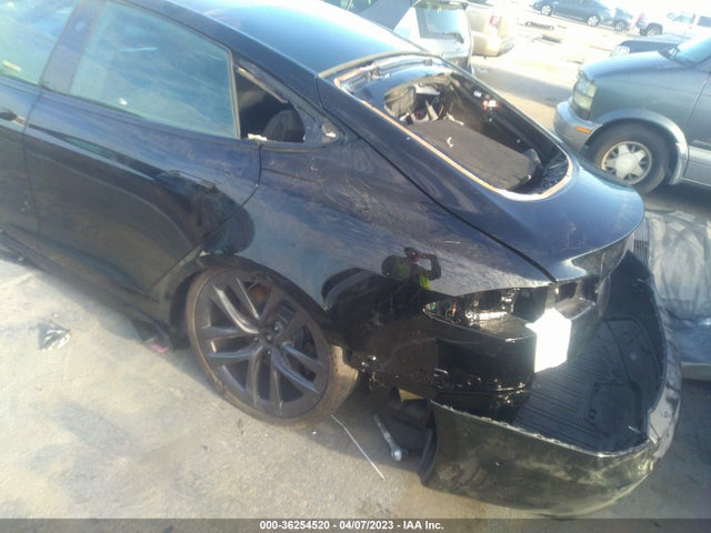 Tesla Model S Plaid 2021 5YJSA1E67MF435680 Image 6