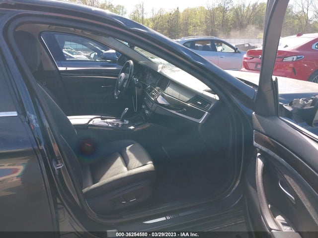 BMW 5 Series 528i 2015 WBA5A5C53FD517203 Image 5