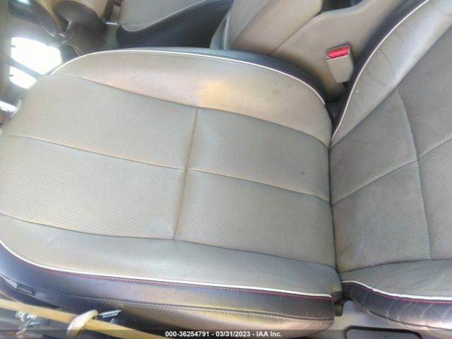 KNDMB5C1XH6254255 KIA SEDONA LX