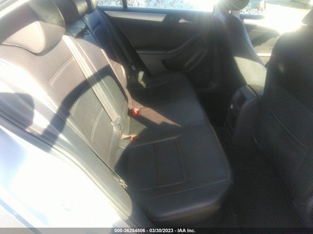 2013 VOLKSWAGEN JETTA SEDAN SE VIN: 3VWDP7AJ9DM280840