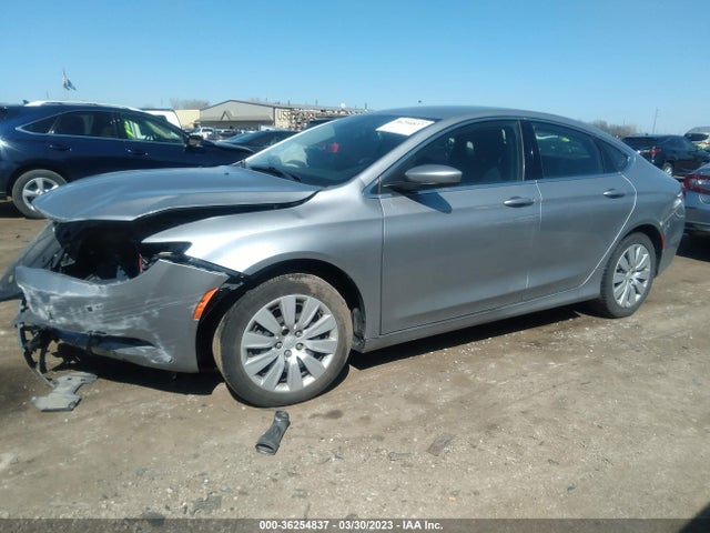 Chrysler 200 LX 2015 1C3CCCFB4FN550087 Image 2
