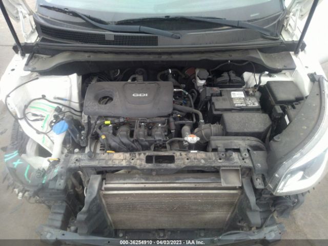 KNDJN2A29J7535810 KIA Soul Base