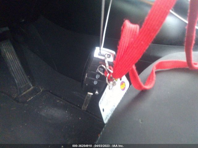 KNDJN2A29J7535810 KIA Soul Base