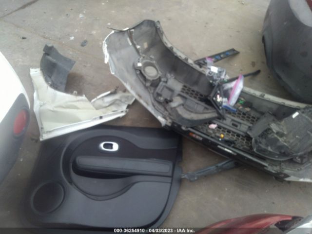 KNDJN2A29J7535810 KIA Soul Base