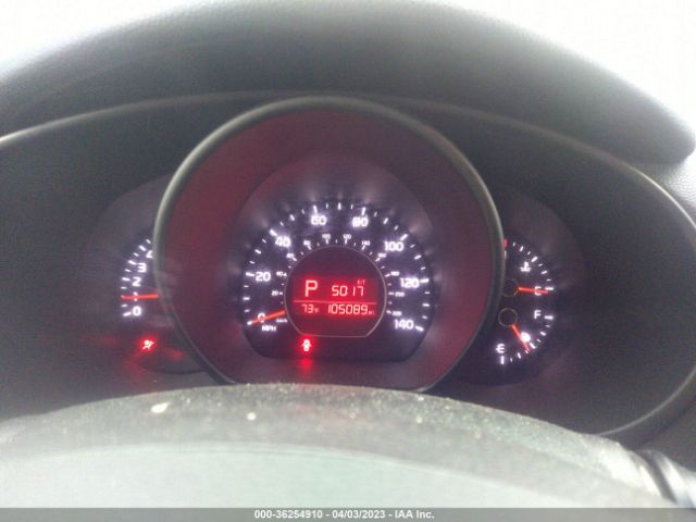 KNDJN2A29J7535810 KIA Soul Base